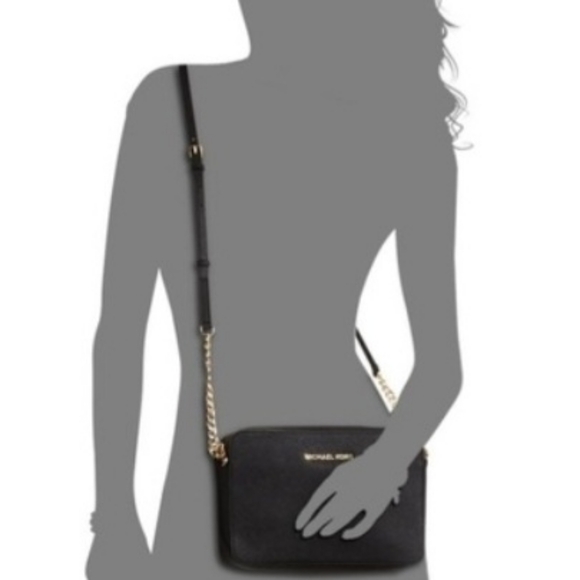 MICHAEL KORS Jet Set Item East West Shoulder Crossbody Camera Bag Black Gold - Picture 14 of 17